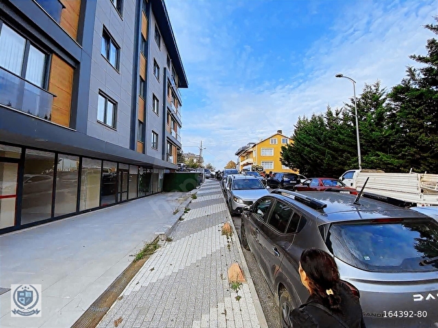 SATILIK ÇENGELKÖY DOĞUŞ ÜNİVERSİTESİ CADDE ÜSTÜ DÜKKAN - Görsel 14
