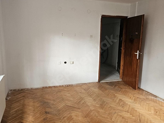 FİKİRLİ EMLAKTAN KEÇİÖREN ÇİÇEKLİDE KOT 1DE 3+1 SALON BAĞIMSIZ