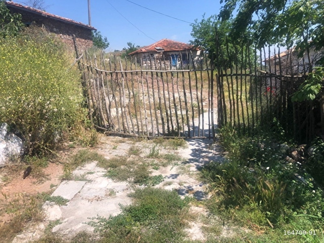 TANBERK DEN DOĞANIN KALBİNDE TAŞ EV VE DEPO 1008 M2 ARSA İÇİNDE - Görsel 17