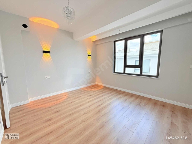 ÖZGÜNDEN ÇAMLICA MAHALLESİ MÜKEMMEL KONUMDA 3+1 DAİRE - Görsel 15