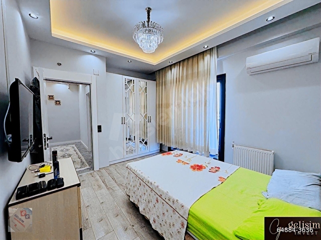 MEZİTLİ AKDENİZ DE CEPHE FULL AÇIK HAVUZLU LÜX ÇİFT BANYOLU 2+1 - Görsel 22