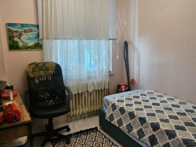 NOKTA EMLAK | 3+1 SARMAŞIKLI MEVKİİ ARA KAT DAİRE - Görsel 9