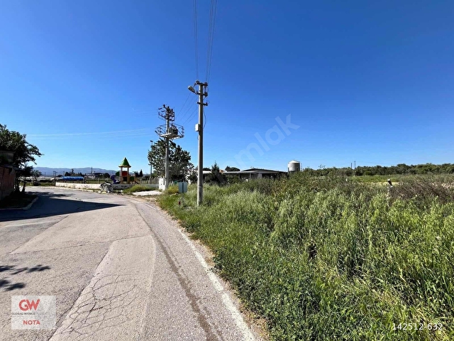 Menderes te Ruhsatlı Tavuk Çiftliği Bulunan Satılık Tarla - Görsel 22