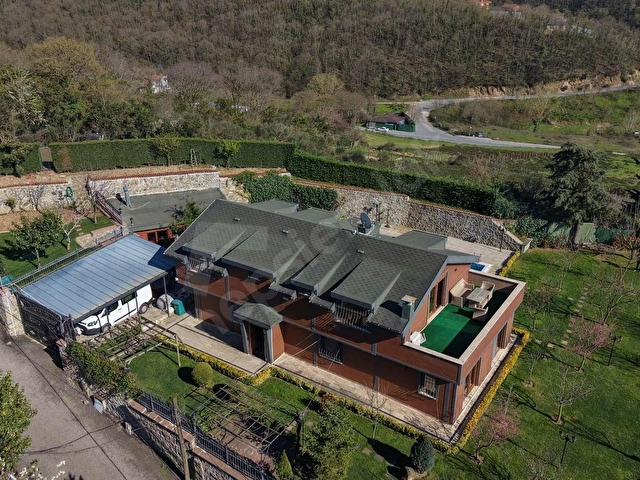 Yavuzselimde 1300 m² Arsa İçinde Havuzlu 6+2 Müstakil Villa - Görsel 19