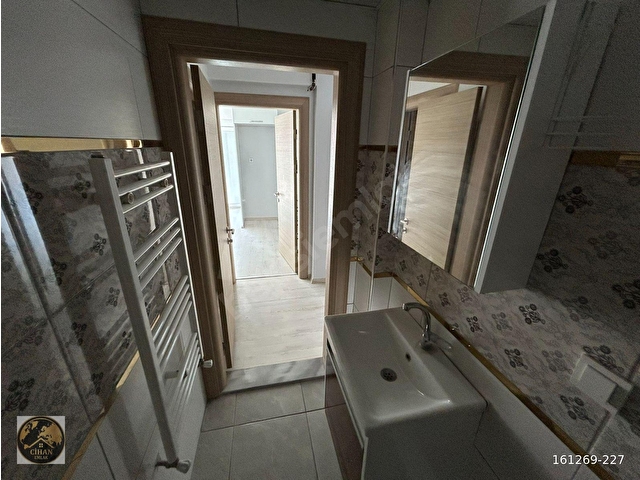 CİHAN EMLAKTAN KİRALIK ÇINARLIDA 2+1 ARA KAT EKONOMİK DAİRE - Görsel 25
