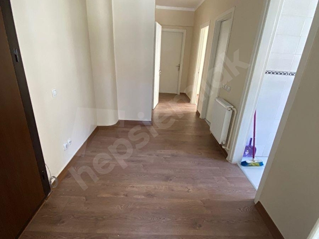 MERKEZİ KONUMDA 2+1 100 m2 SIFIR TADİLATLI ÖĞRENCİYE BEKARA UYGUN AÇIK OTOPARKLI - Görsel 9