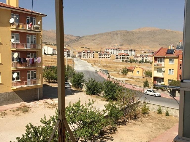 BEŞYÜZEVLERDE OZANDAN SATILIK ARA KAT KOMBİLİ DAİRE - Görsel 6