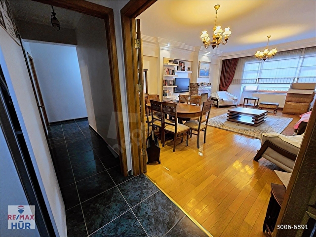 BÜYÜK FIRSAT !!! REMAX HÜRDEN ŞEHRİN MERKEZİNDE EŞYALI DAİRE. - Görsel 3