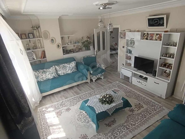 ARSA TAPULU YATIRIMLIK SATILIK 2+1 DAİRE - Görsel 4