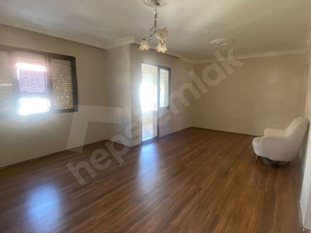 ÇİĞLİ DE KİRALIK SAKİN KONUM GENİŞ FERAH DAİRE - Görsel 2