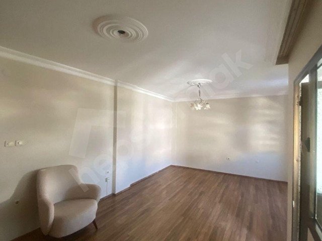 ÇİĞLİ DE KİRALIK SAKİN KONUM GENİŞ FERAH DAİRE - Görsel 3
