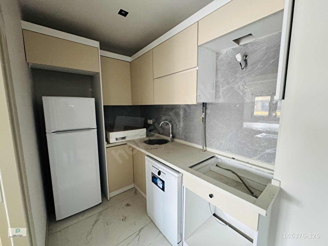 FULL EŞYALI İZBAN KARŞISI ASANSÖRLÜ SIFIR 1+1 KİRALIK DAİRE - Görsel 6