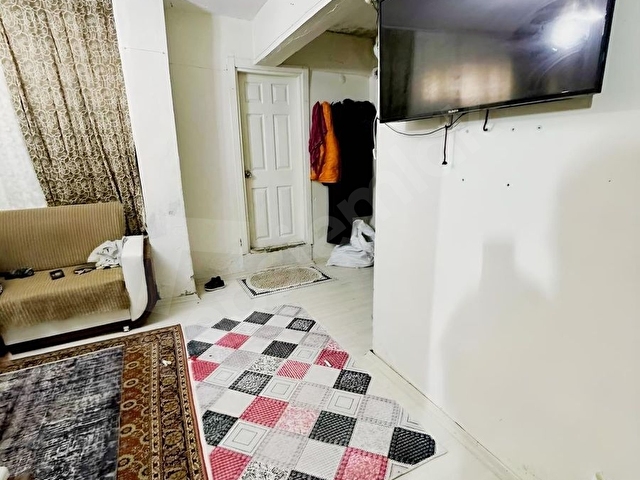 UYGUN EMLAKTAN SATILIK GÜNGÖREN GÜNEŞTEPE MAHALLESİNDE BAHÇE KAT - Görsel 3