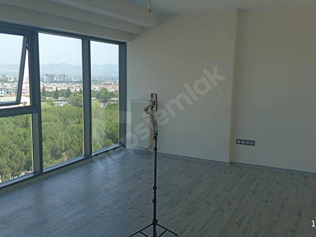 Meydan AVMde AVM Cepheli, Prestijli Konumda Kiralık Ofis - Görsel 7