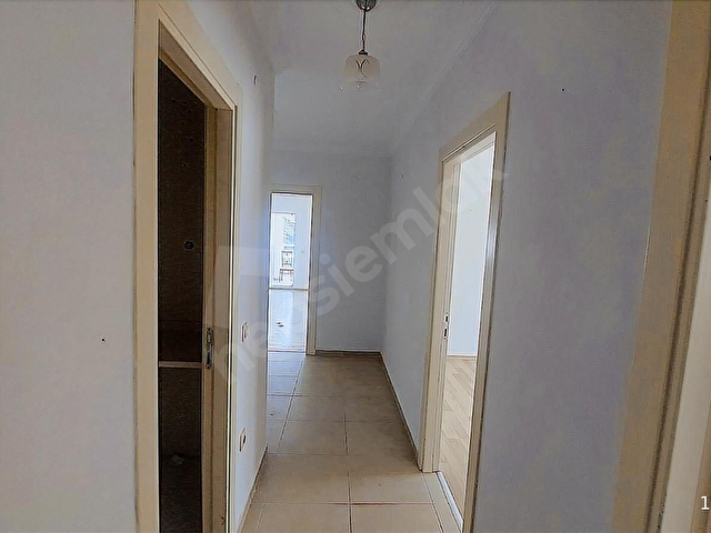 KUŞADASI İKİÇEŞMELİK MAHALLESİNDE SATILIK 3+1 150 M2 DAİRE. - Görsel 18