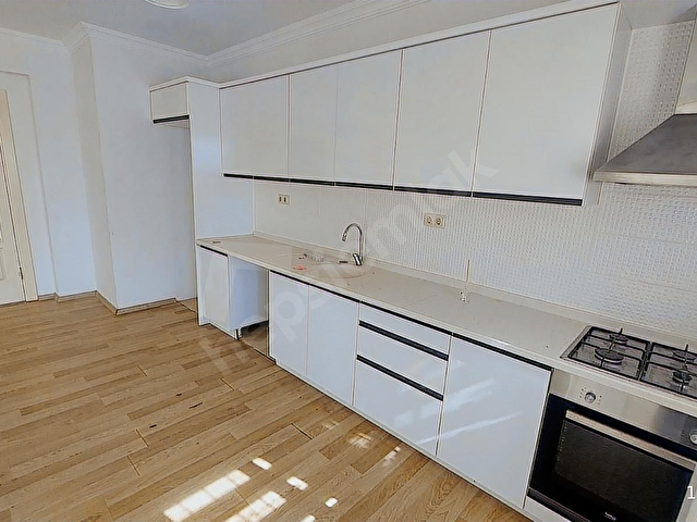 KUŞADASI İKİÇEŞMELİK MAHALLESİNDE SATILIK 3+1 150 M2 DAİRE. - Görsel 9