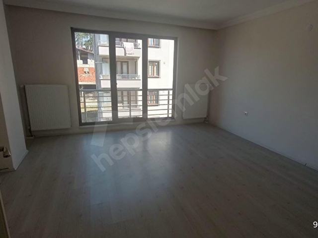 DEPOZİTO YOK!!!!!!!!!  DEVLET HASTANESİ KARŞISIN 90 M2 ARA KAT DAİRE - Görsel 3