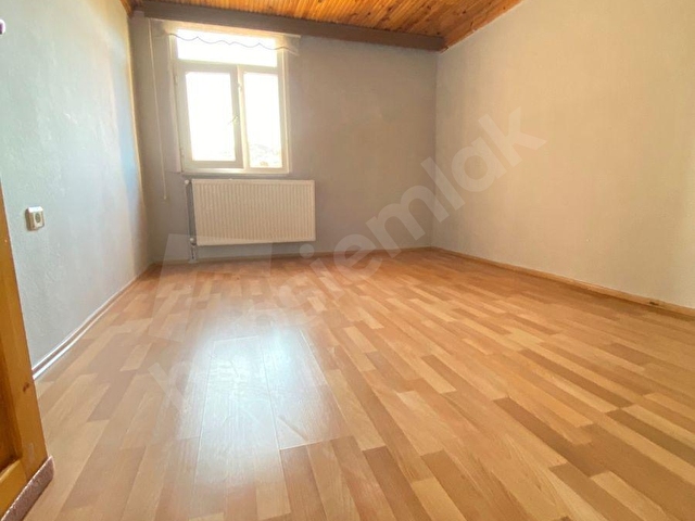 KORKMAZ EMLAKTAN ŞEHİR MERKEZİNDE UYGUN FİYATTA KİRALIK DAİRE - Görsel 4