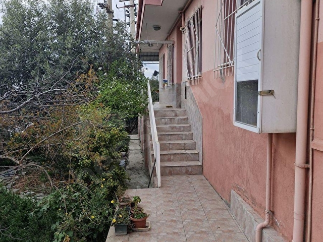 Bornova İnönü Mahallesinde Satılık 3+1 Bahçeli Müstakil Ev - Görsel 3