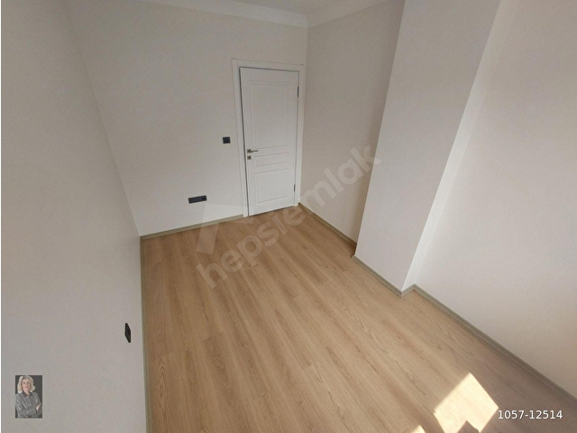 İlkeden İdealtepe Cadde Üzeri Ön Cephe Lüks Yapıda Balkonlu 3+1 - Görsel 28