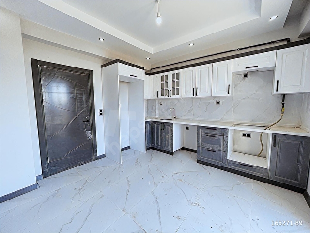 LUXORADAN BAŞİSKELE PAŞADAĞDA SATILIK 3+1 200 M² ÇATI DUBLEKS - Görsel 11
