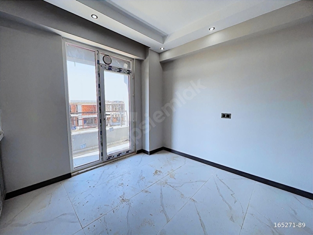 LUXORADAN BAŞİSKELE PAŞADAĞDA SATILIK 3+1 200 M² ÇATI DUBLEKS - Görsel 15
