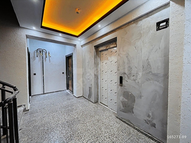 LUXORADAN BAŞİSKELE PAŞADAĞDA SATILIK 3+1 200 M² ÇATI DUBLEKS
