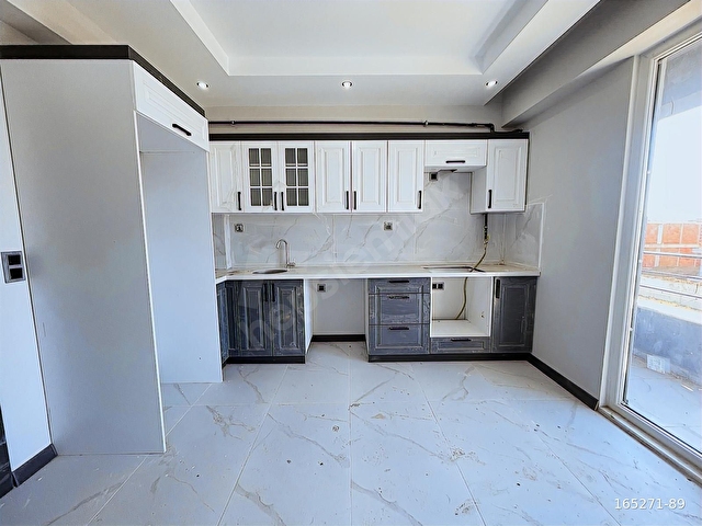 LUXORADAN BAŞİSKELE PAŞADAĞDA SATILIK 3+1 200 M² ÇATI DUBLEKS - Görsel 9