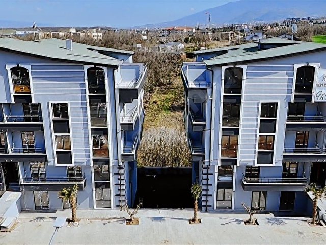 LUXORADAN BAŞİSKELE PAŞADAĞDA SATILIK 3+1 200 M² ÇATI DUBLEKS - Görsel 2