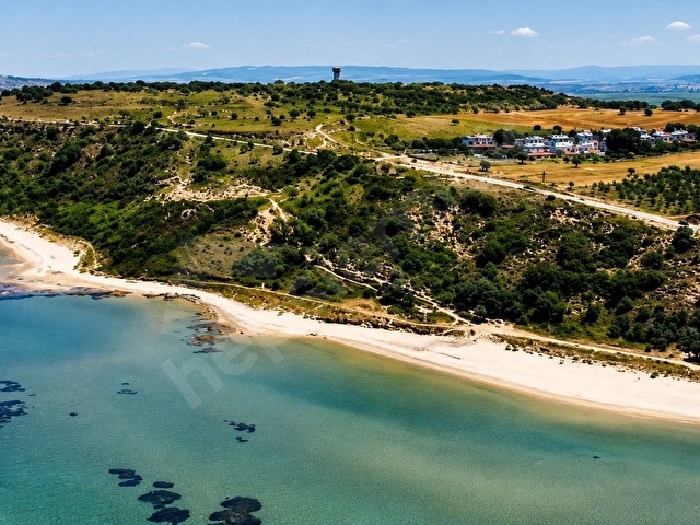 ÇANAKKALE EZİNE YENİKÖYDE PAPAZ PLAJI MANZARALI SATILIK ARSA