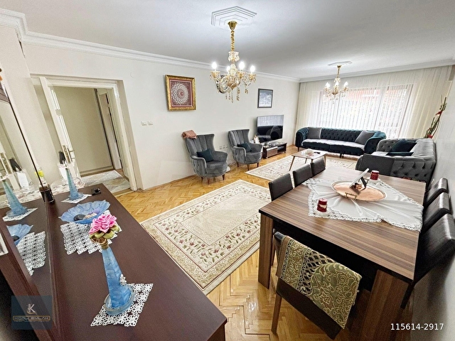 SEVAL CADDESİNDE ARA KATTA 165 m2 E.BANYOLU 4+1 FIRSAT DAİRE - Görsel 11