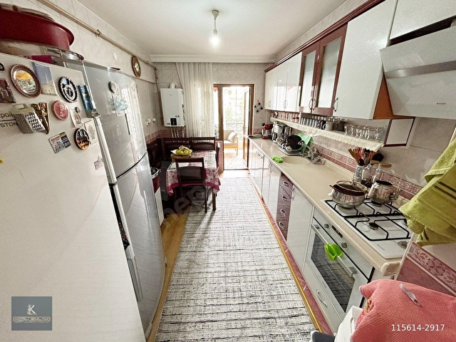 SEVAL CADDESİNDE ARA KATTA 165 m2 E.BANYOLU 4+1 FIRSAT DAİRE - Görsel 4