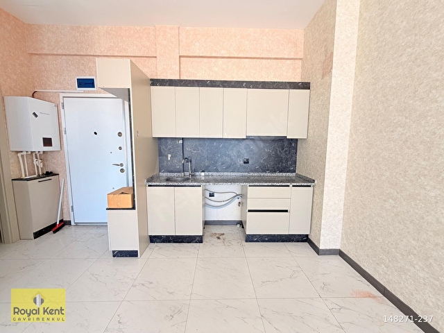 ROYAL KENT KOMBİ+PETEK+KLİMA+CAM BALKON FULL YAPILI 1+1 SATILIK - Görsel 10