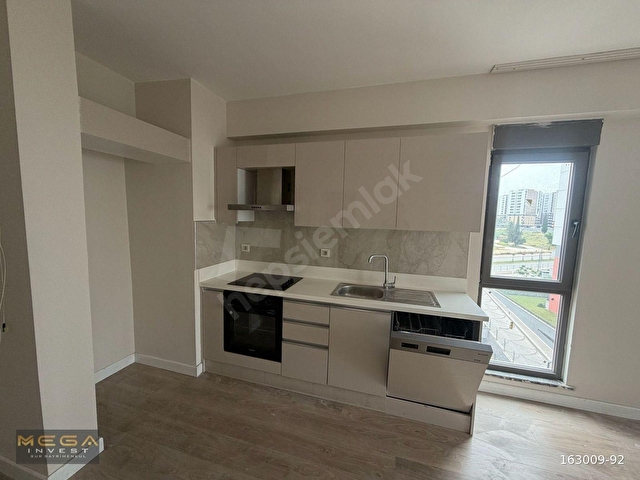 MEGA İNVESTden SURCADDEde KİRALIK 1+1 61 m2 DAİRE - Görsel 5