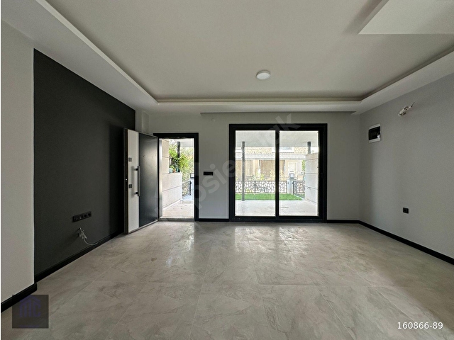 Seferihisar Doğanbeyde Satılık 3+1 Villa Denize 300 Metre Merkezi Çok İyi Lokasyonda - Görsel 6