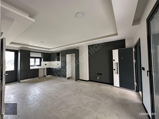 Seferihisar Doğanbeyde Satılık 3+1 Villa Denize 300 Metre Merkezi Çok İyi Lokasyonda - Görsel 8