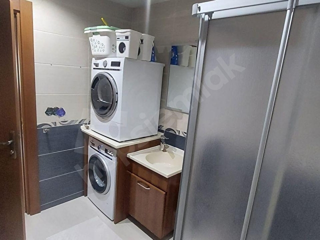 KÜÇÜKÇEKMECE CENNET MAH. TURGUTREİS CAD. 3+1 160M2 SATILIK DAİRE - Görsel 21