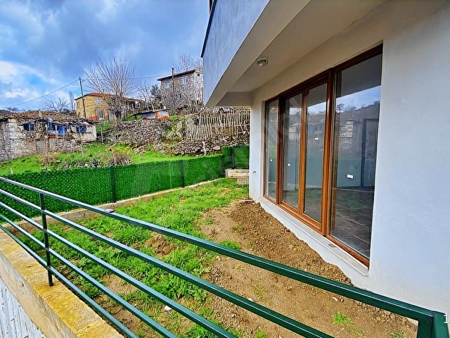 Lapseki Taştepe de Müstakil Girişli Deniz Manzaralı Satılık 1+1 - Görsel 4