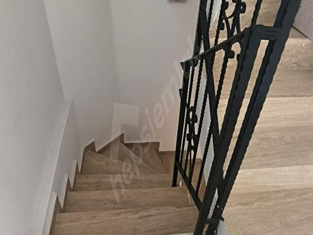Gültan Sitesinde İlk Sıra Satılık 3+1 Dublex Villa - Görsel 15