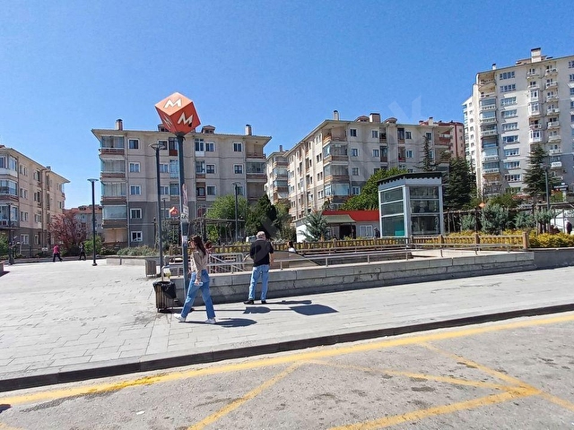 Batıkent Metroda,Fix Gross Avm Karşısı,Hukukçular Sitsnde 3+1,Kat 4 - Görsel 3