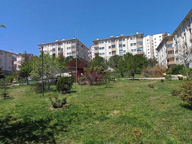 Batıkent Metroda,Fix Gross Avm Karşısı,Hukukçular Sitsnde 3+1,Kat 4 - Görsel 6