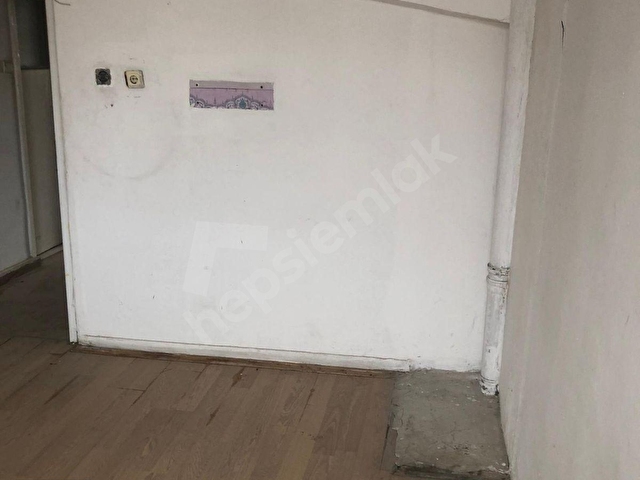 AKSARAYIN KALBİNDE HAMİDİYE MAHALLESİNDE SATILIK 5 KATLI KOMPLE BİNA - Görsel 14