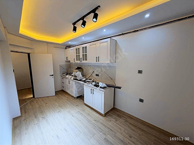 MERKEZ CAMİ KARŞISI TIPFAKÜLTESİ CD. YAPILI GİRİŞ KATI 3+1DAİRE - Görsel 5