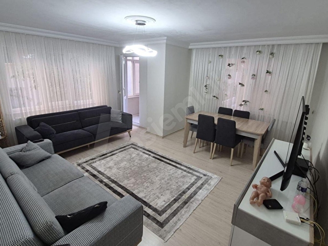 GÖZDEden FINDIKLI YENİ BİNADA,1. KAT,AĞUSTOS ÇIKIŞLI 2+1 KAÇMAZ