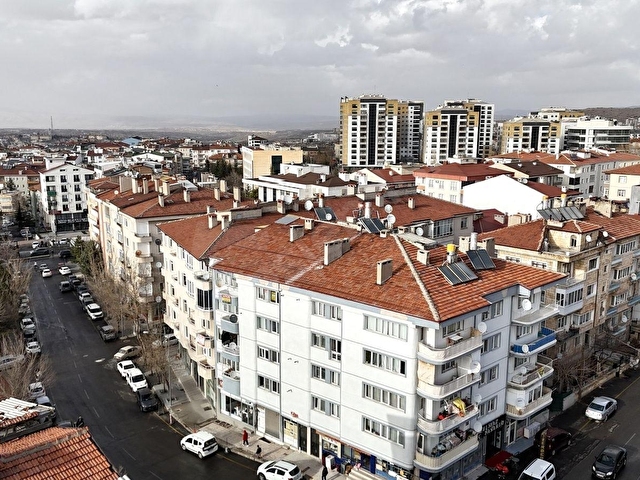 *ÇETİNEL EMLAK*350 EVLER MAHALLESİNDE SATILIK BAKIMLI 3+1 DAİRE - Görsel 3