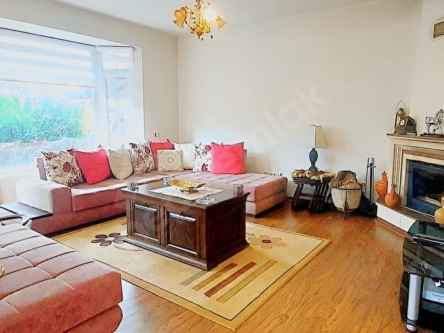 Kartepe de Havuzlu 7/24 Güvenlikli Site Bahçeli 3+1 Dublex Villa - Görsel 21