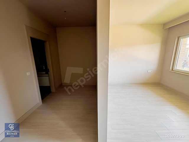BAHÇEŞEHİR ESTON ŞEHİR KORUDA SATILIK 4+1 GARDEN VİLLA SIFIR !! - Görsel 15