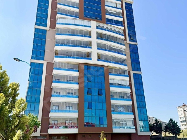 EMARdan **SIFIR AYARINDA ve EKSİKSİZ **SÜPER LÜX 4+1