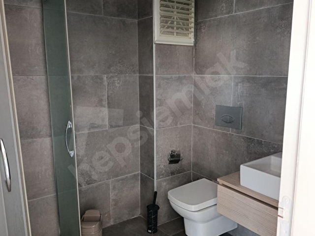 Sefaköy Sanayi Sitesinde Satılık 4 Katlı Bina (420m²) - Görsel 21