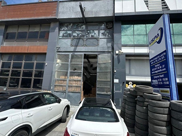 Sefaköy Sanayi Sitesinde Satılık 4 Katlı Bina (420m²)